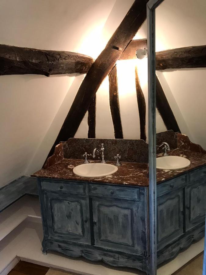 La Gloriette gîte situé Dans La propriété Dun magnifique manoir Vatteville Extérieur photo